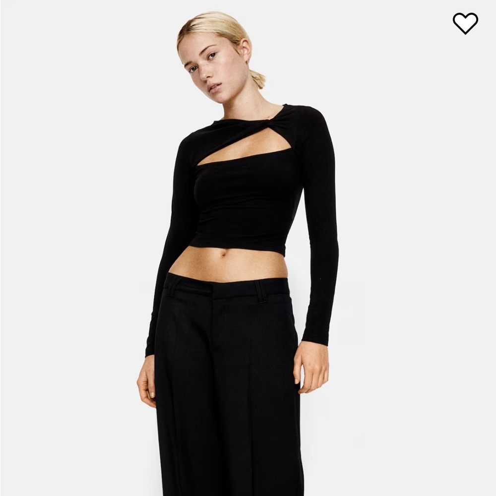 H&M TWIST-DETAIL CROP LONG SLEEVE STRETCH TOP BLACK - Picture 3 of 10